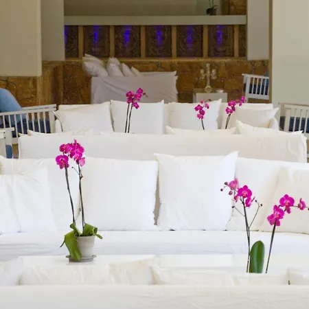Sandy Beach Hotel & Spa-3